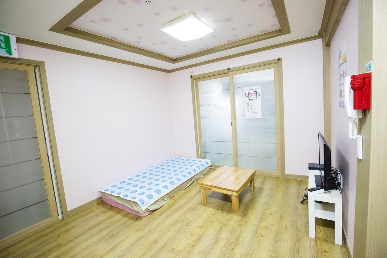 Gotaya Guesthouse Андон Экстерьер фото
