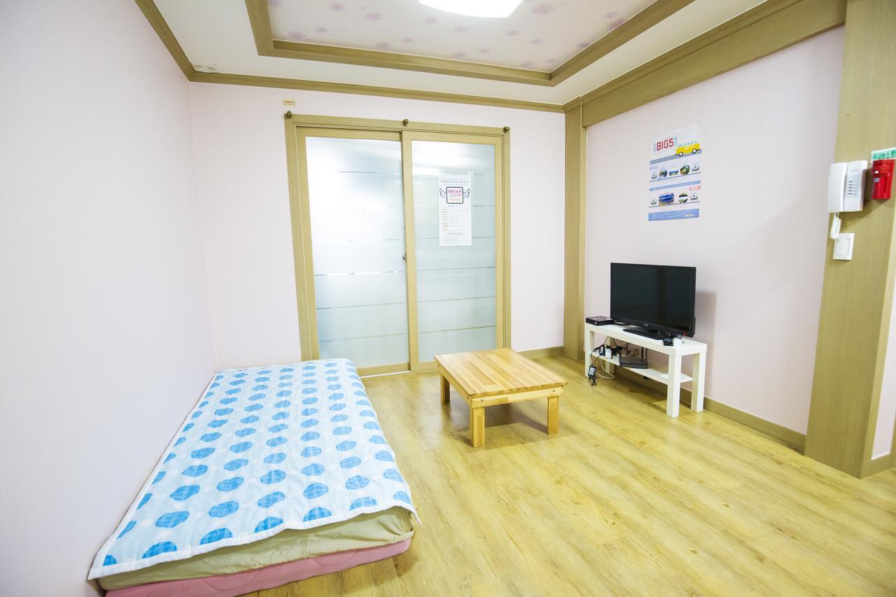 Gotaya Guesthouse Андон Экстерьер фото