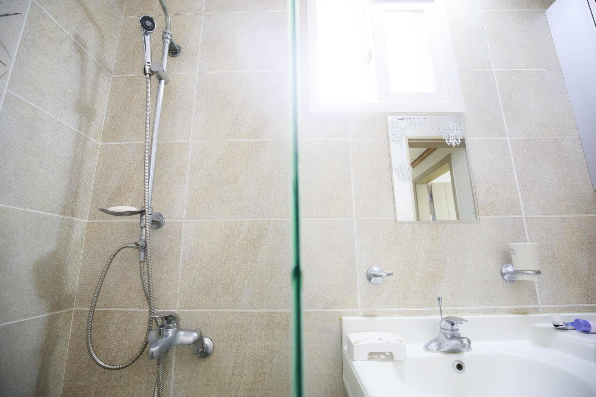 Gotaya Guesthouse Андон Экстерьер фото